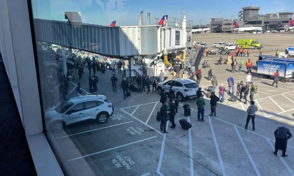 Χάος στην Ατλάντα: Tρόμος στο αεροδρόμιο μετά από εκπυρσοκρότηση όπλου